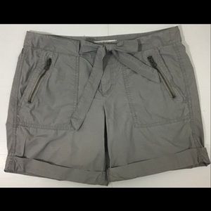 Loft Gray Tie Waist Cuffed Zipper Pocket Size 4